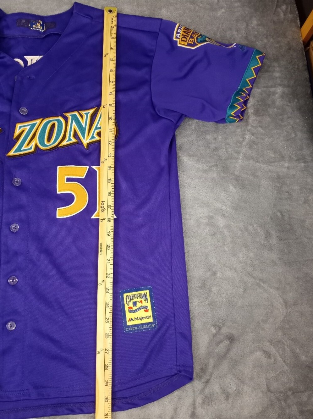 Majestic Arizona Diamondbacks Men's Vintage 2001 Words Series Baseball Jersey - Picture 10 of 12